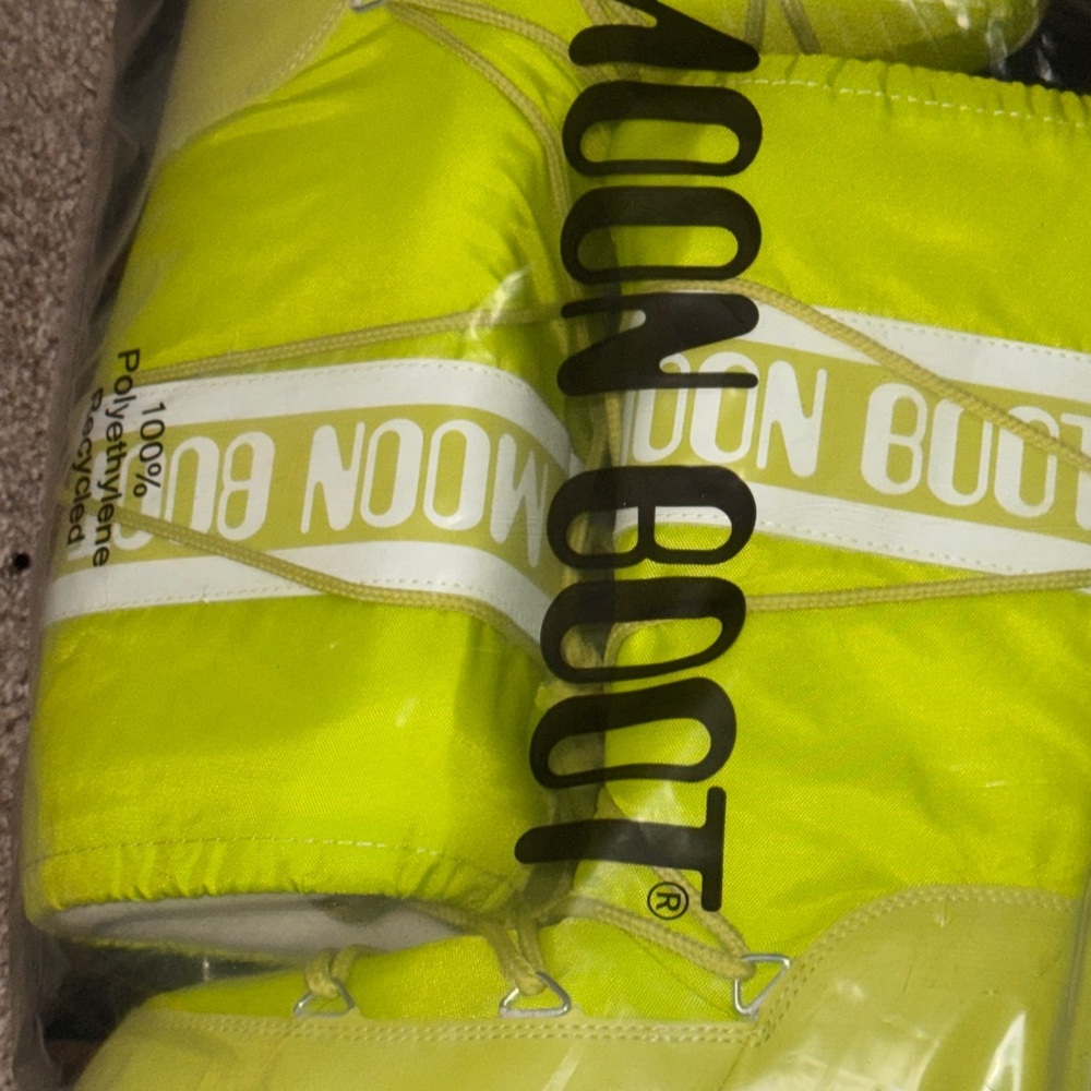 Moon Boot Icon Nylon Lime Snow Boots